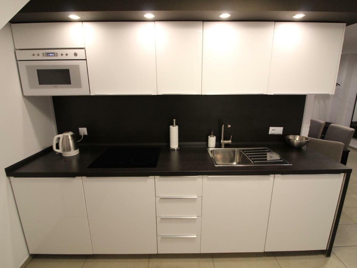 스클라르스카포렘바 Apartament Meander 아파트 외부 사진