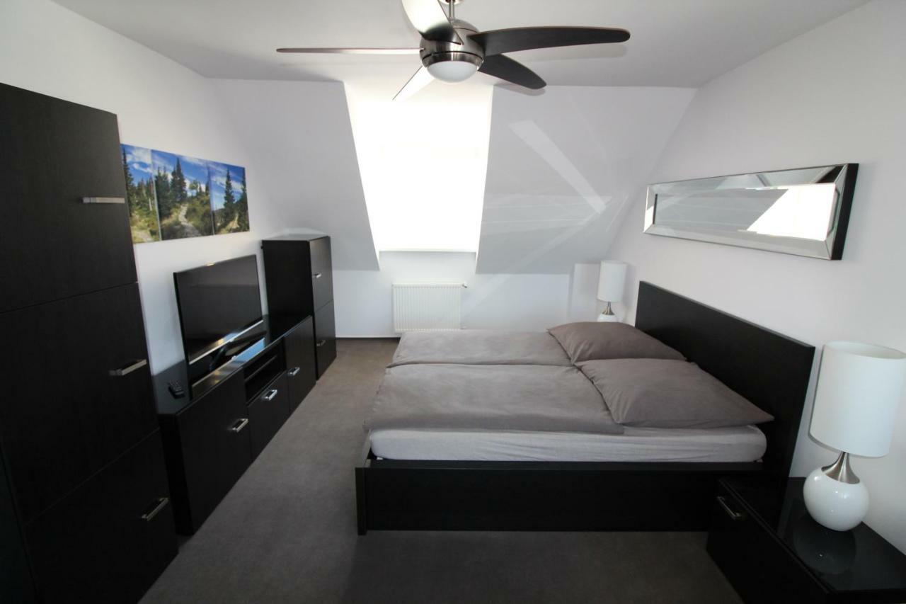 스클라르스카포렘바 Apartament Meander 아파트 외부 사진